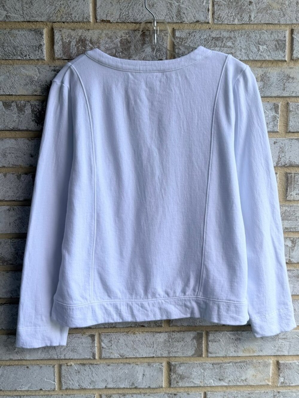 J. Jill Long Sleeve Split V-Neck White Sweatshirt Women's Size XS - Picture 2 of 6